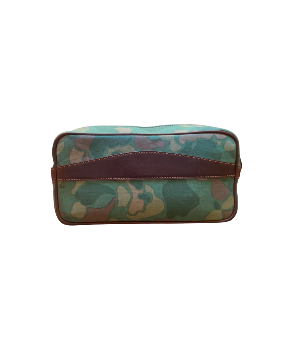 The small camera bag